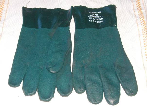 PVC Handschuhe grün kurz 1.JPG